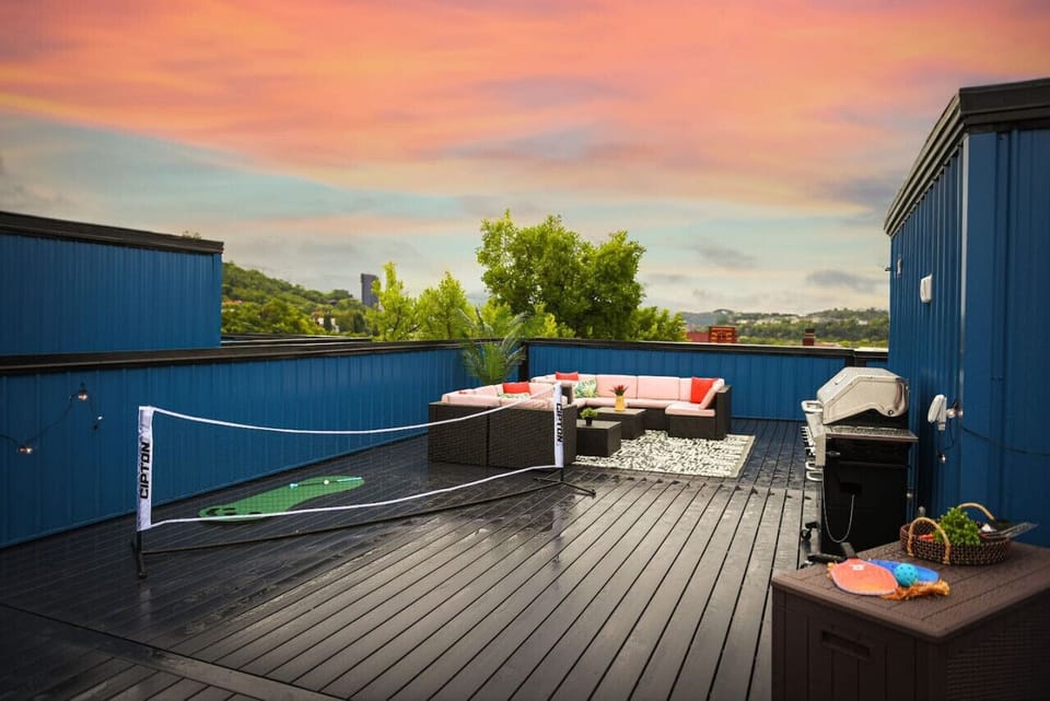 Play games, grill food, and enjoy sunsets on the top deck.