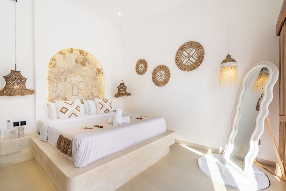 THE LUXURY LIVING Villa in North Kuta