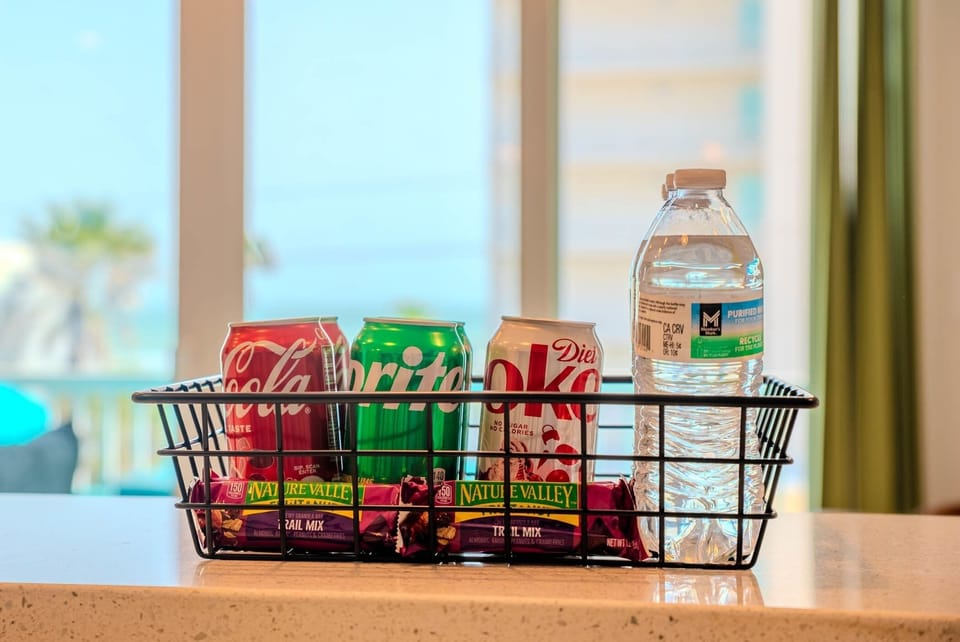 Complimentary Snacks