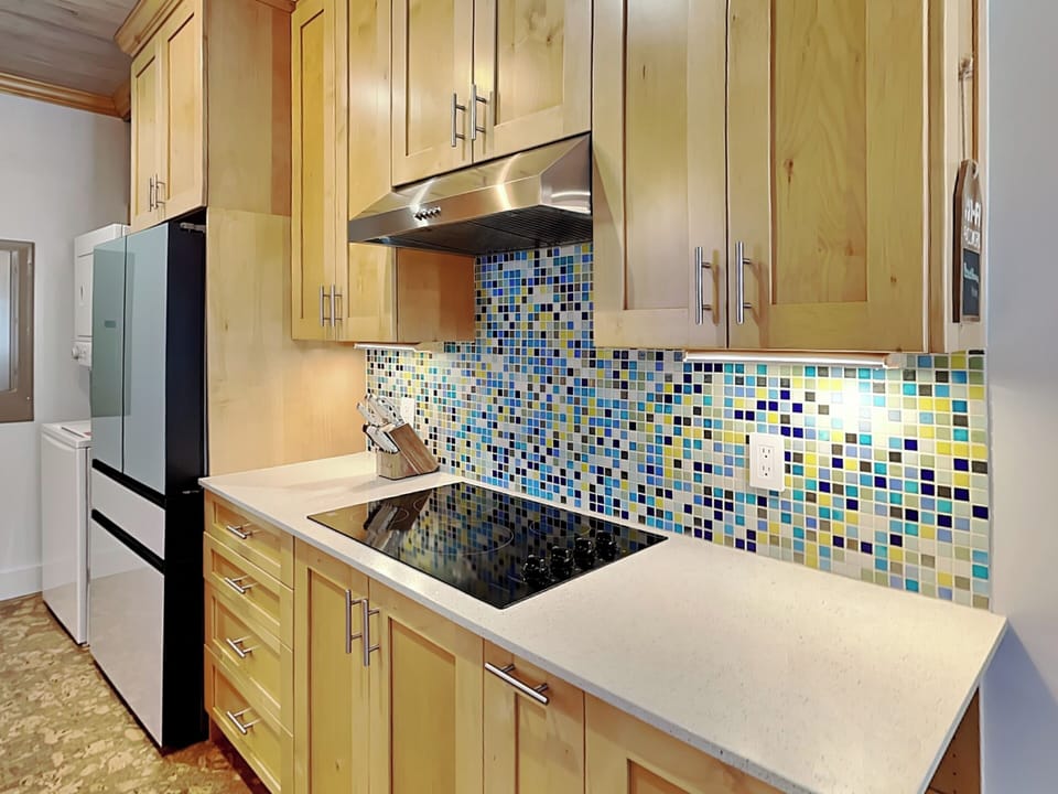 Full Size Kitchen