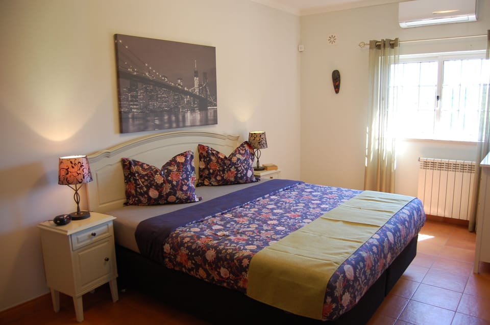 Schlafzimmer 2