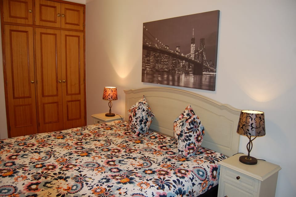 Schlafzimmer 2