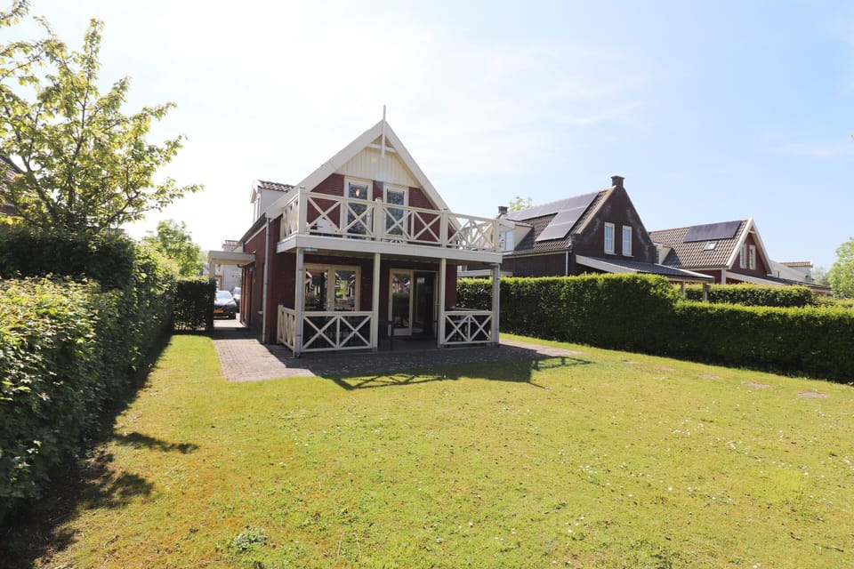 House | Exterior