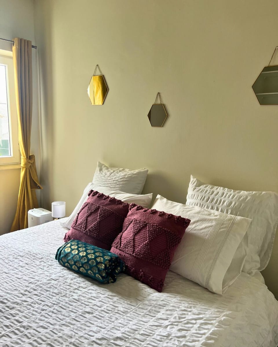 Double or Twin Room | Free WiFi, bed sheets