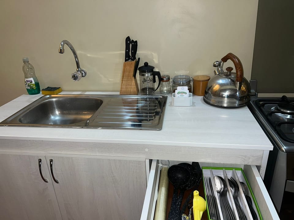 cocina equipada.