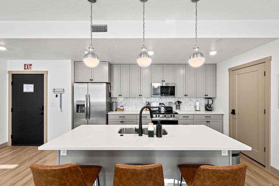 Fully-Equipped Kitchen