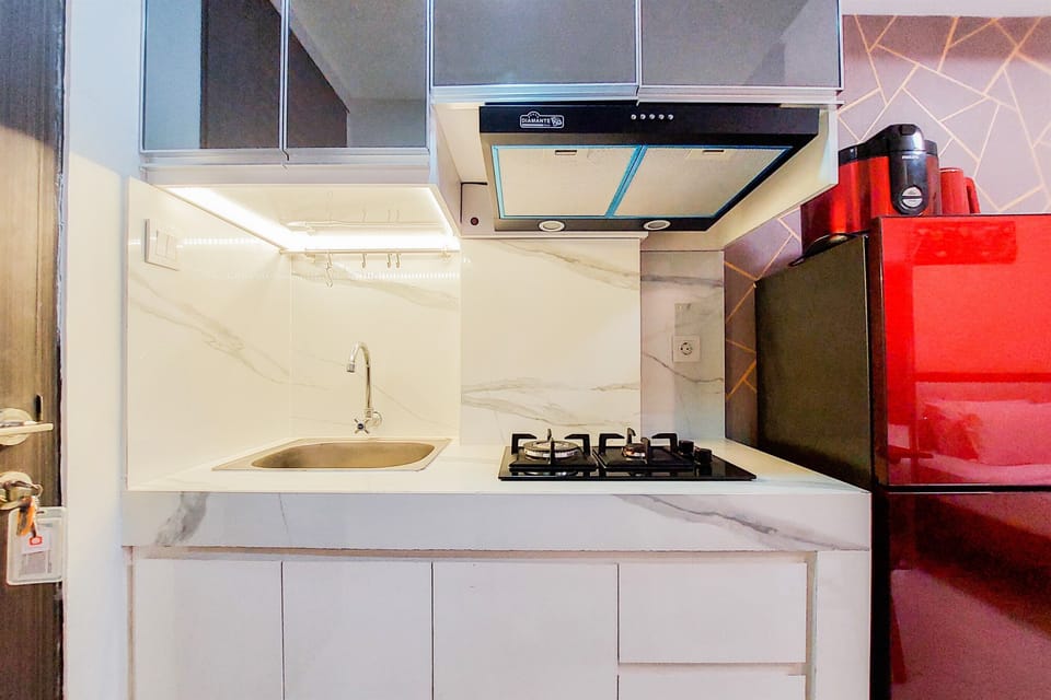 Deluxe Studio | Private kitchen | Fridge, stovetop, rice cooker