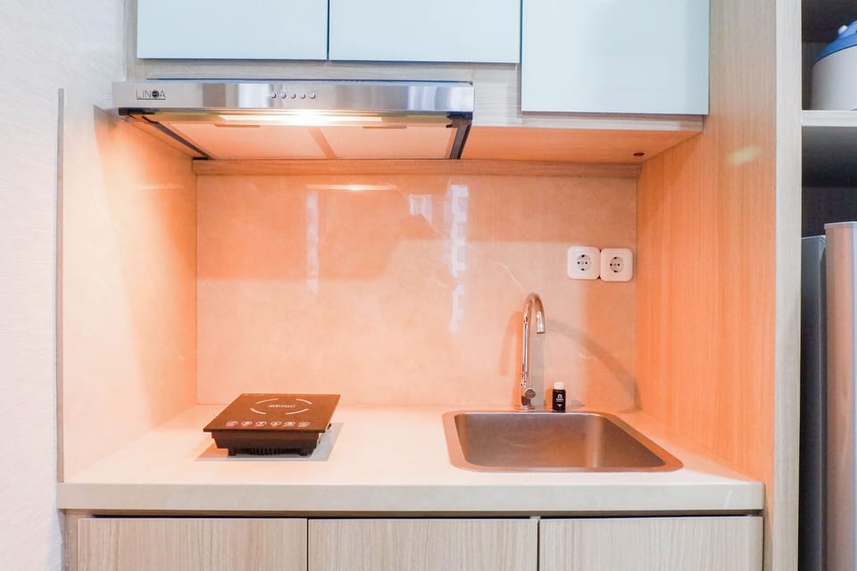 Deluxe Studio | Private kitchen | Fridge, stovetop, rice cooker