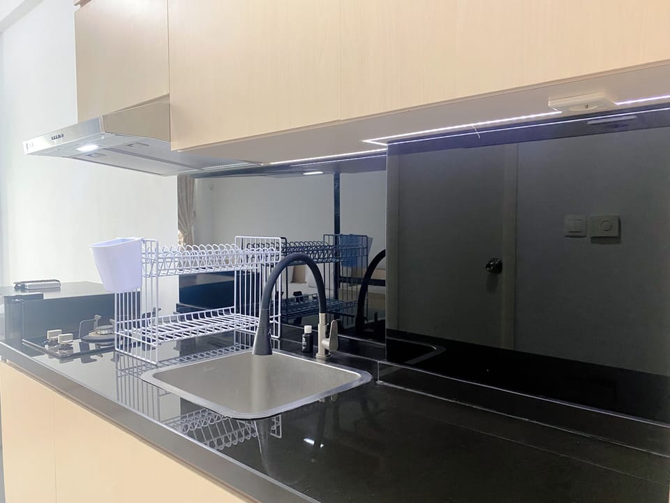 Deluxe Studio | Private kitchen | Fridge, stovetop, rice cooker