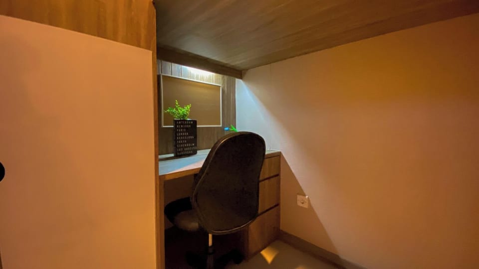 Deluxe Apartment | 3 bedrooms, desk