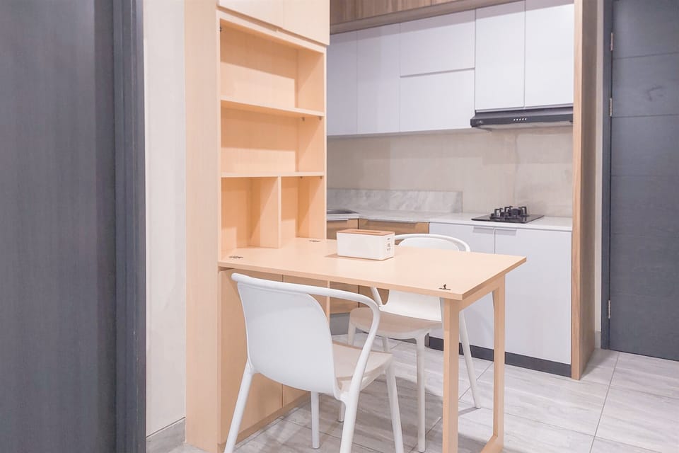 Deluxe Apartment | Dining room