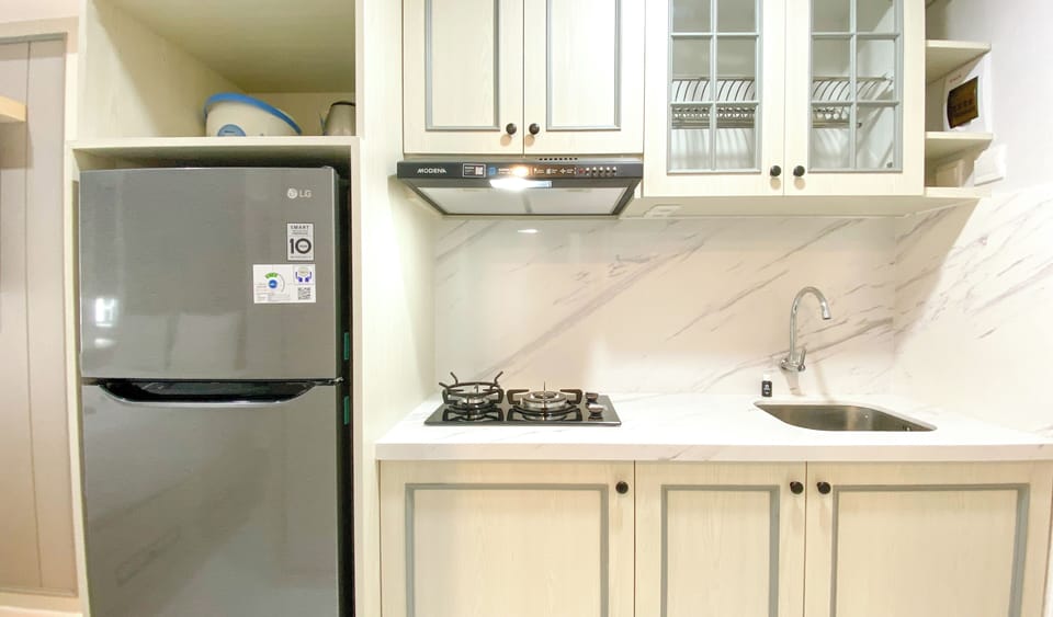 Deluxe Studio | Private kitchen | Fridge, stovetop, rice cooker
