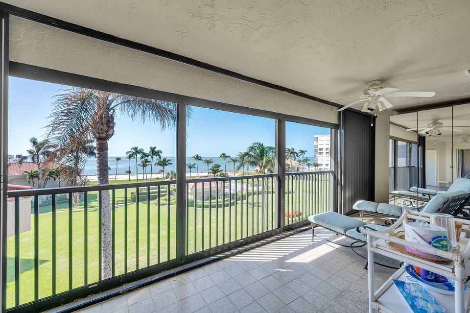 Condo, 2 Bedrooms | Interior
