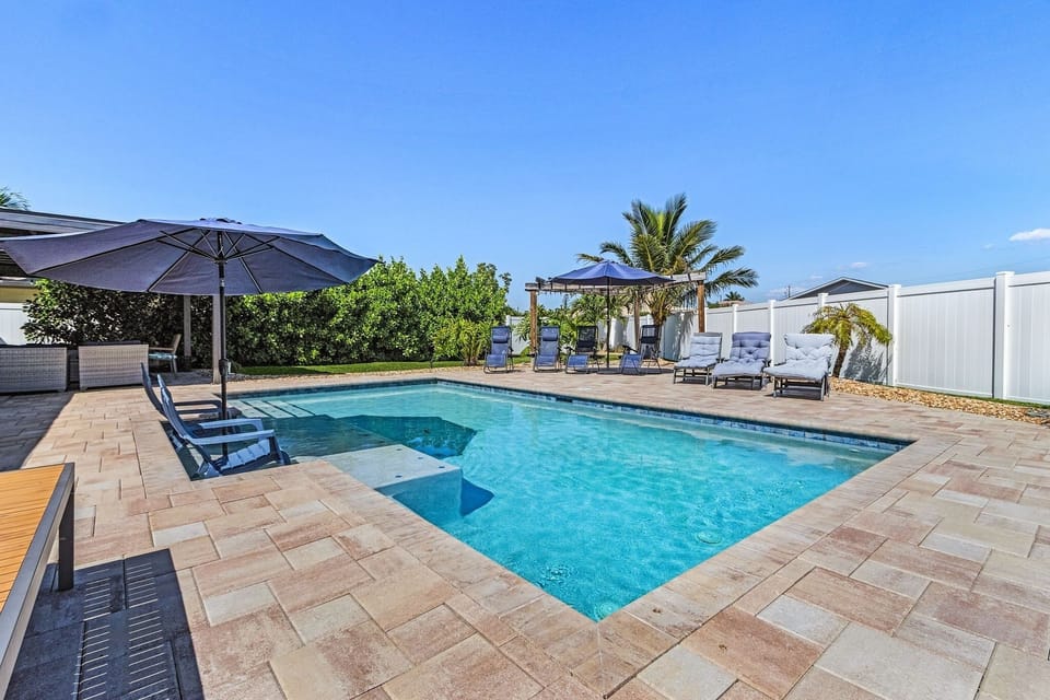House, 3 Bedrooms | Pool | A heated pool