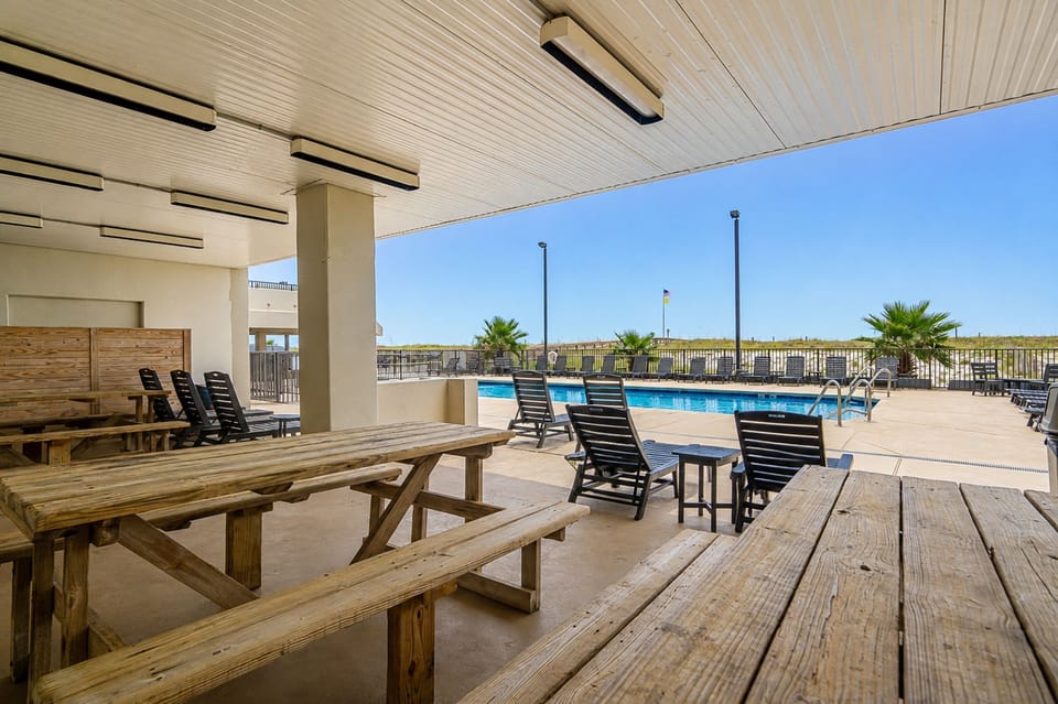 Condo, 2 Bedrooms | Pool | Outdoor pool, a heated pool