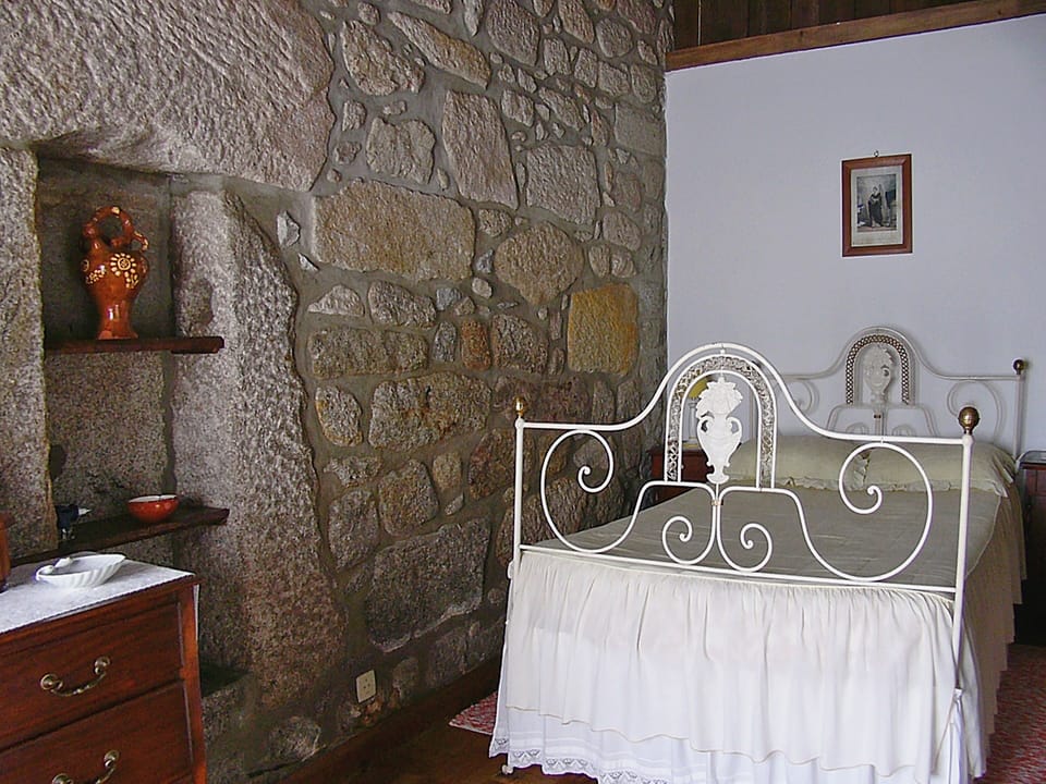 Chalet, 3 Bedrooms | Free cribs/infant beds, rollaway beds, bed sheets