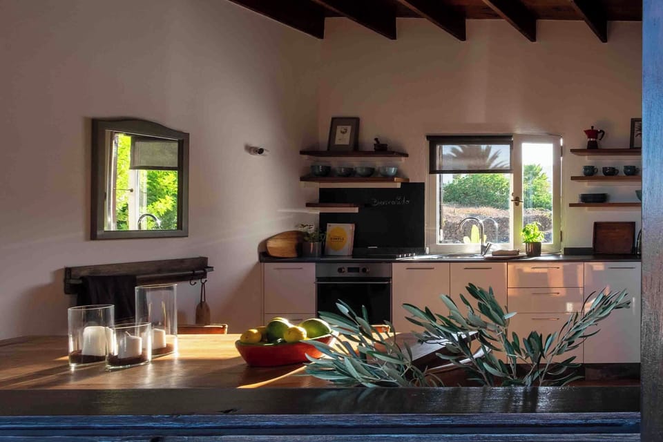 Deluxe Villa, Ocean View | Private kitchen