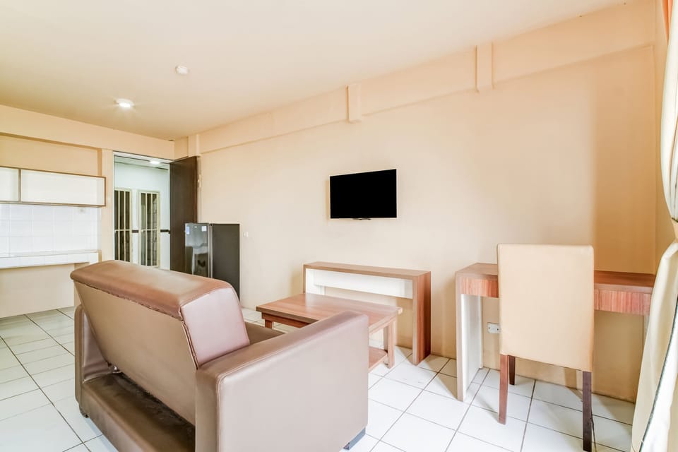 Deluxe Double Room | Desk, free WiFi, bed sheets