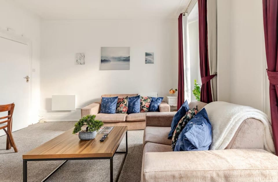 Apartment | Living area