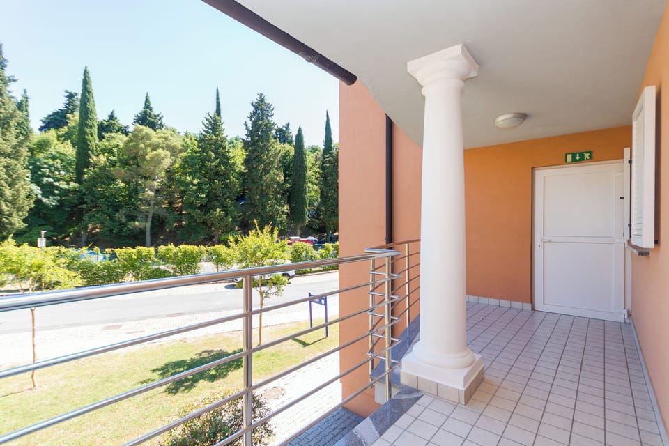 Family Apartment, 2 Bedrooms, Garden View | Terrace/patio