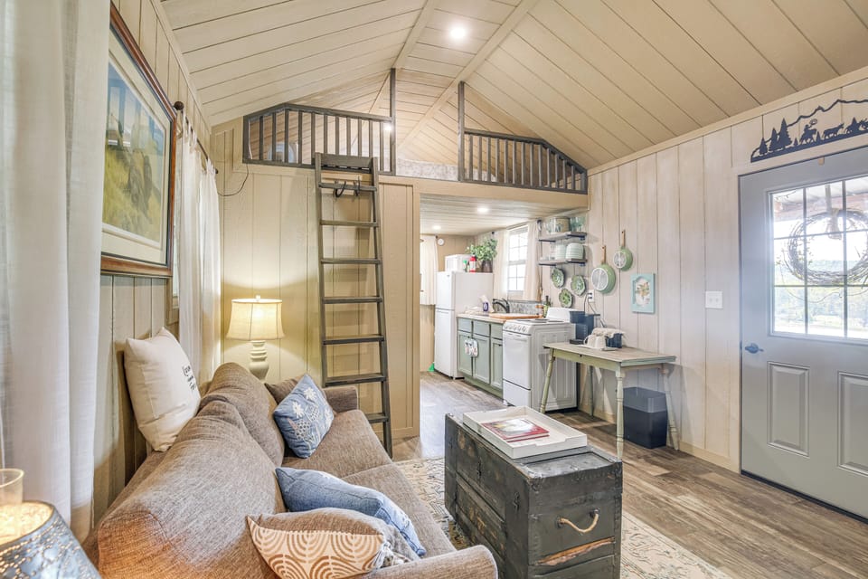 House (1 Bedroom) | Interior