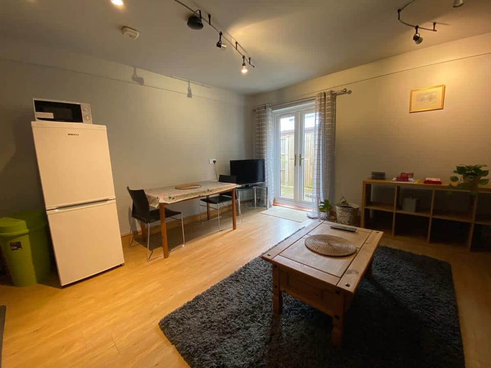 House | 1 bedroom