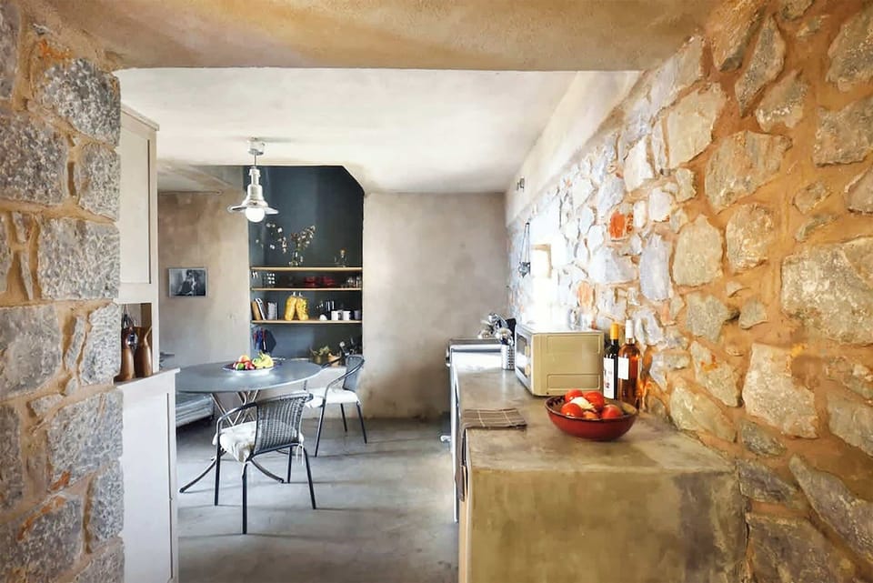 Interior amenities of the house 