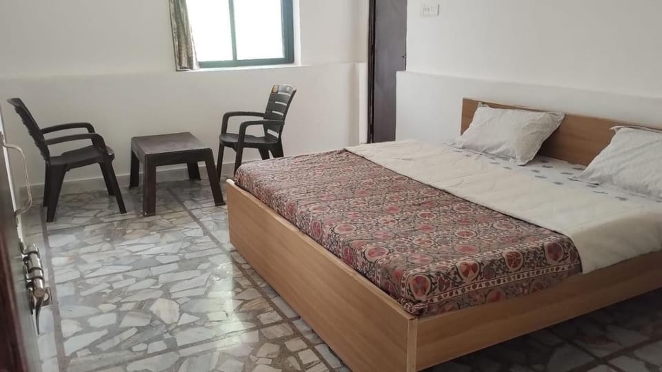 Room, Multiple Bedrooms, Smoking, Balcony | 10 bedrooms