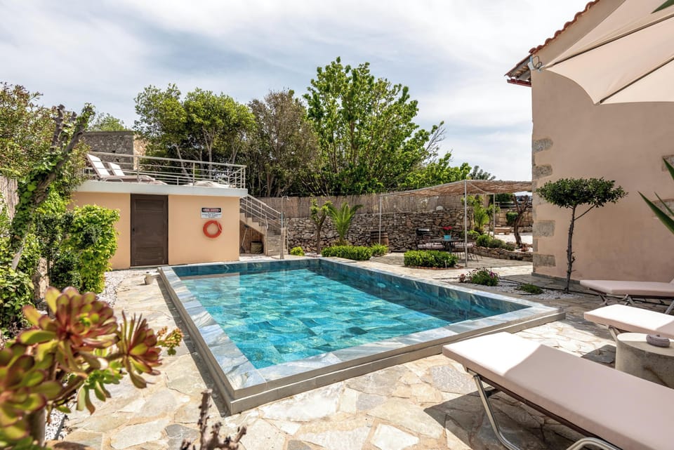 Comfort Villa, Mountain View | Private pool