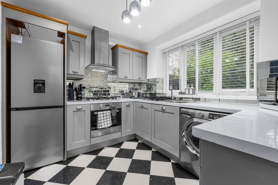 Kitchen area