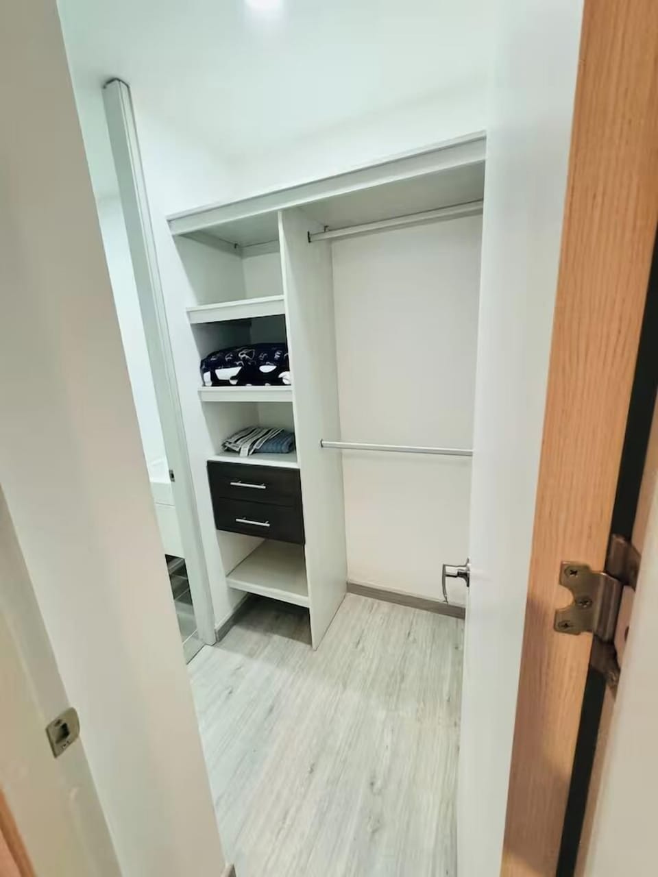 Deluxe Double Room, City View | In-room dining