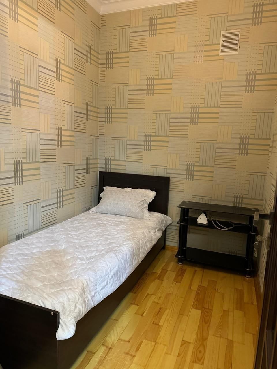 2 bedrooms, soundproofing, iron/ironing board, free WiFi