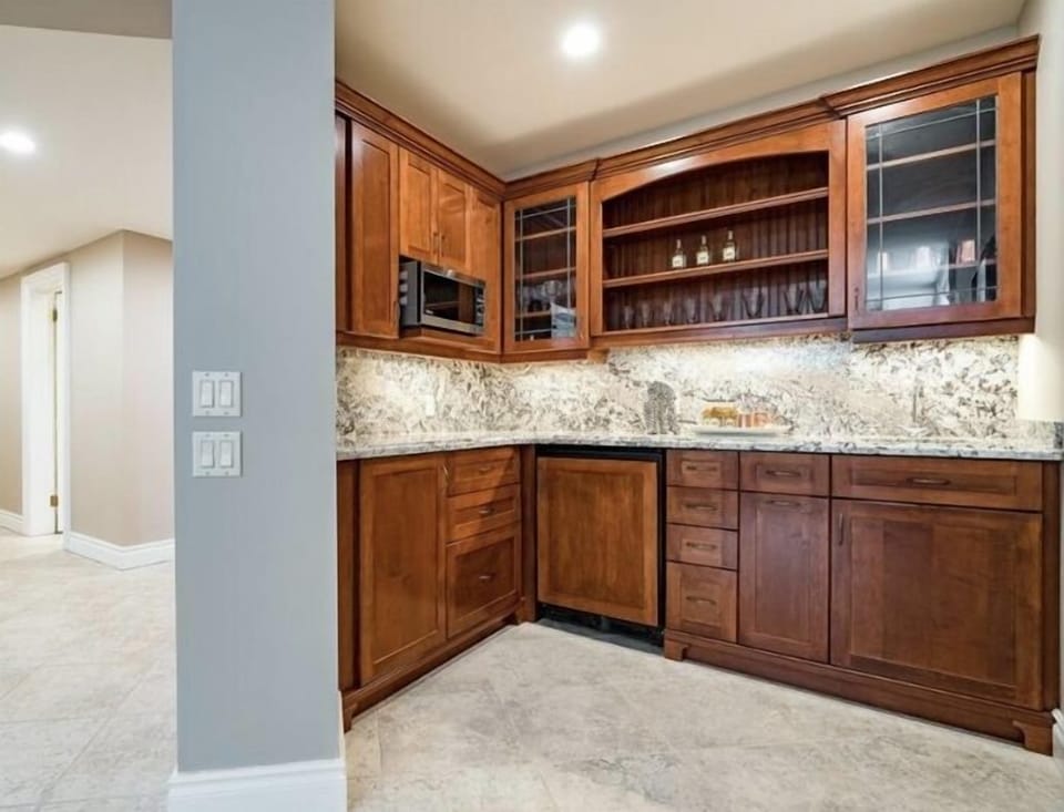 Lower level kitchenette