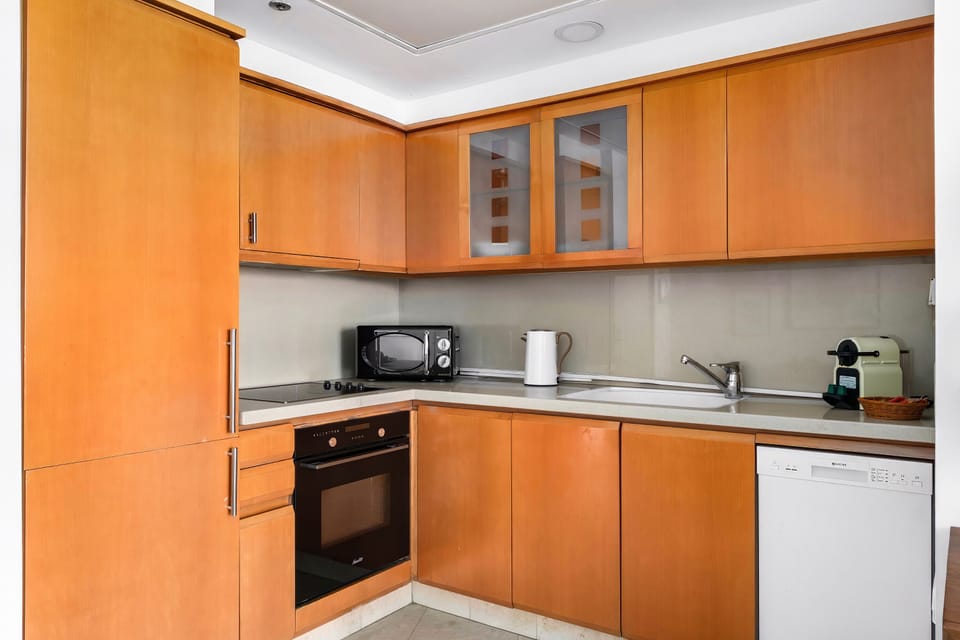 Apartment, City View | Interior