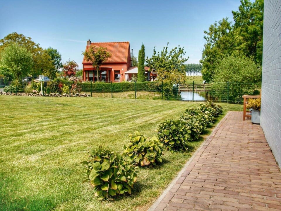 House | Garden