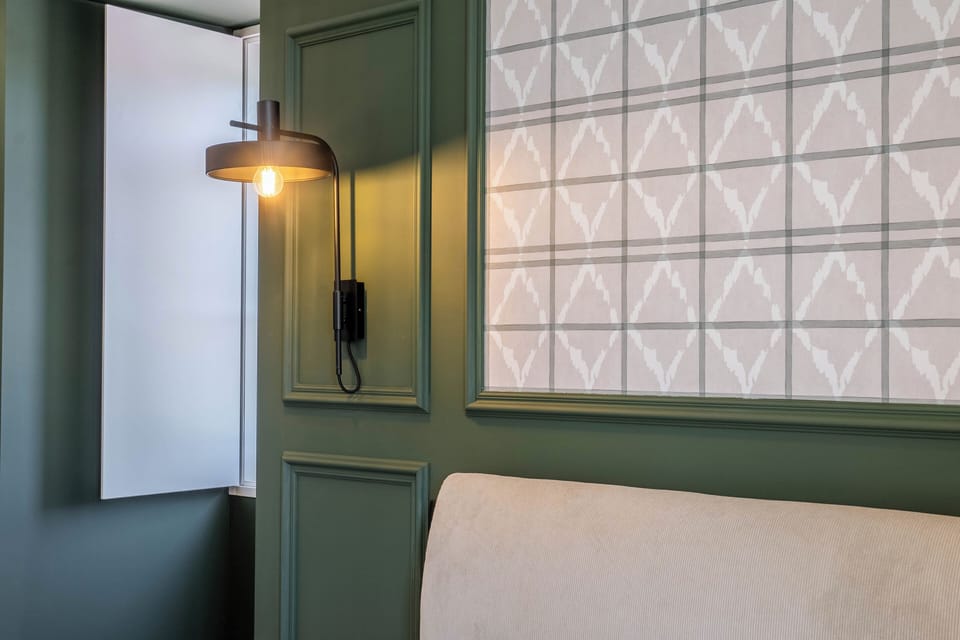 Design Studio, River View | Individually decorated, individually furnished, free WiFi, bed sheets
