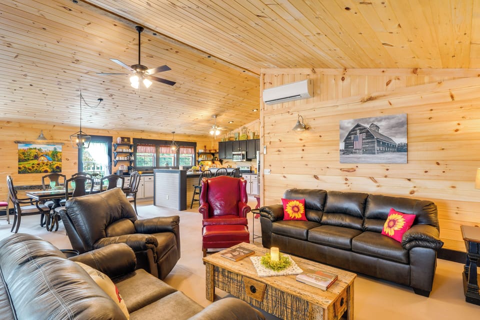 Cottage (2 Bedrooms) | Interior