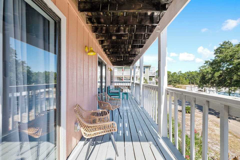 Private outdoor balcony