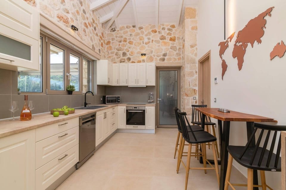 Villa Mezzo Suite image