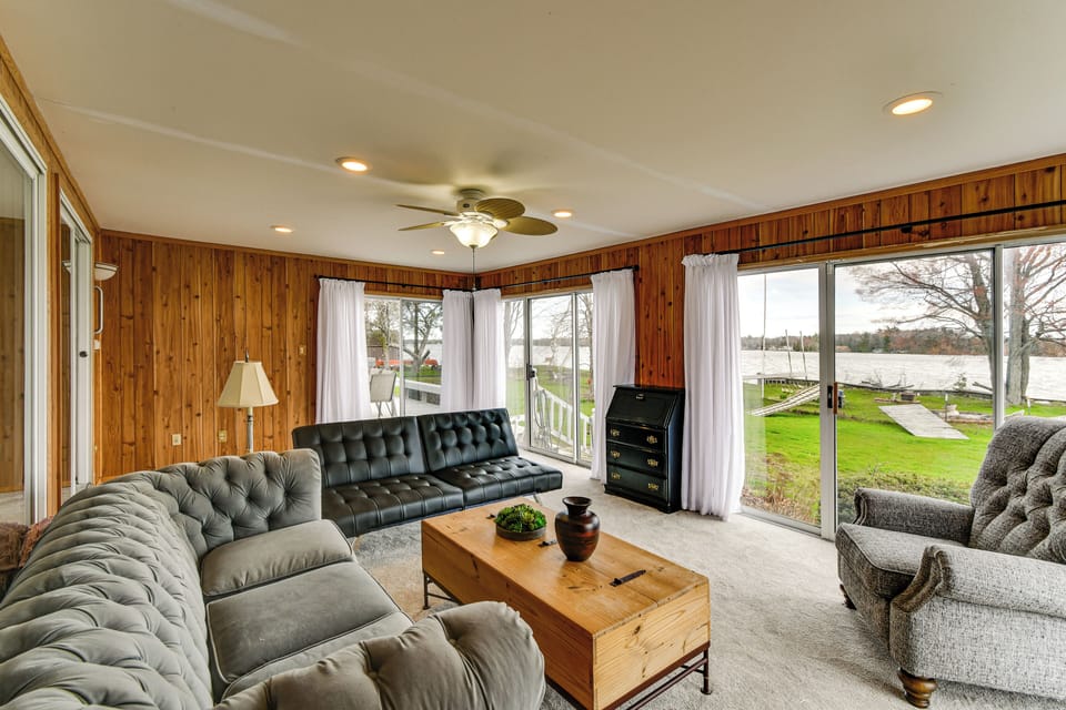 Furnished Sunroom | Futon