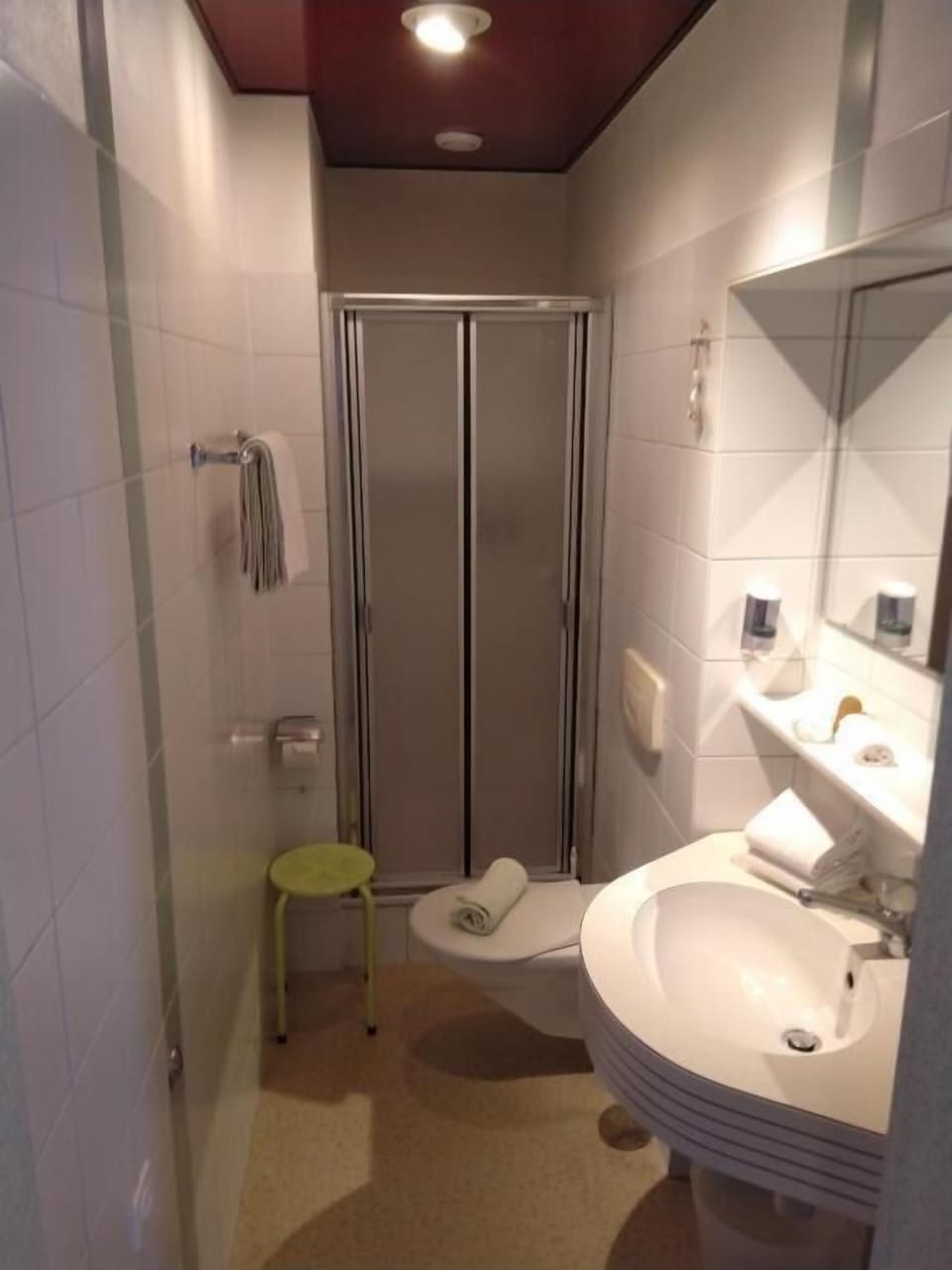 Family Triple Room, Multiple Beds, Mountain View | Bathroom | Free toiletries, hair dryer, towels, soap