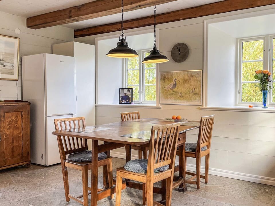 House | Dining