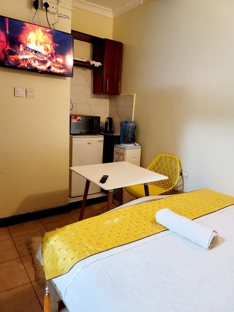 Deluxe Studio Suite, City View | Soundproofing, free WiFi