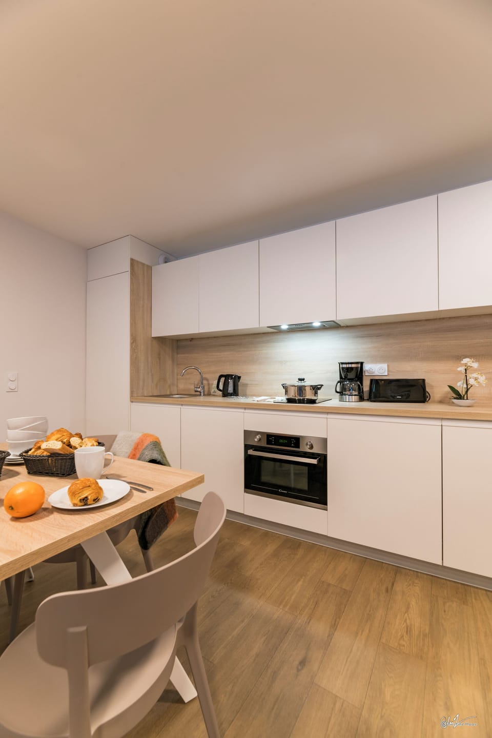 Private kitchenette