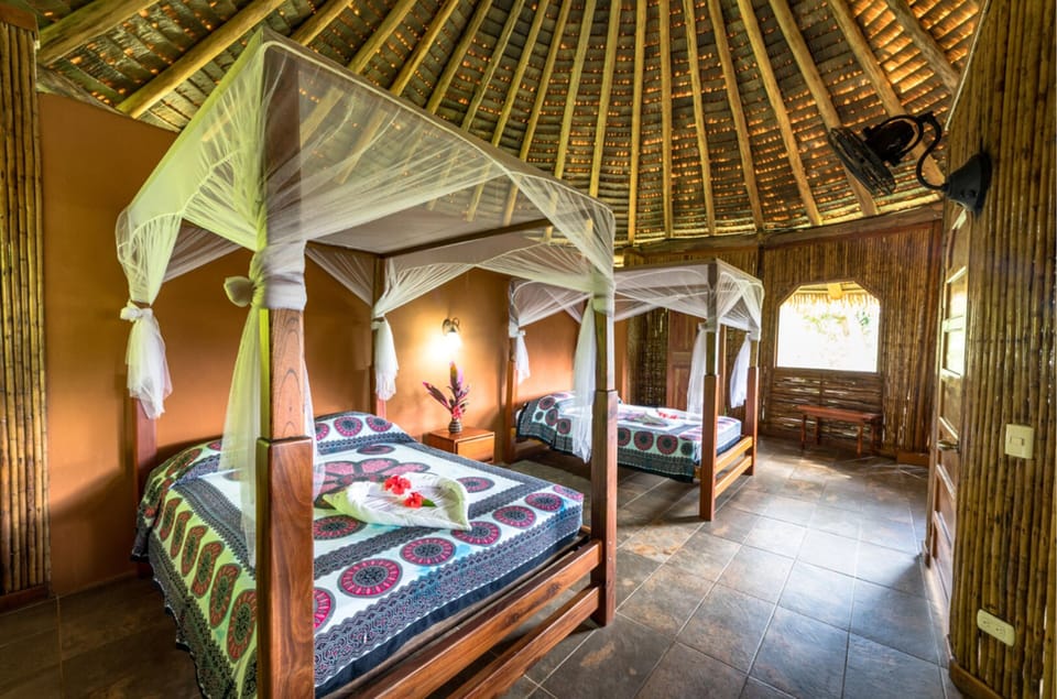 Bungalow | Bed sheets