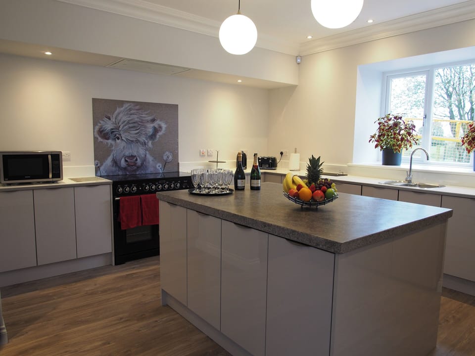 Fully equipped kitchen,  coffee machine, fridge/freezer, crockery and glasses