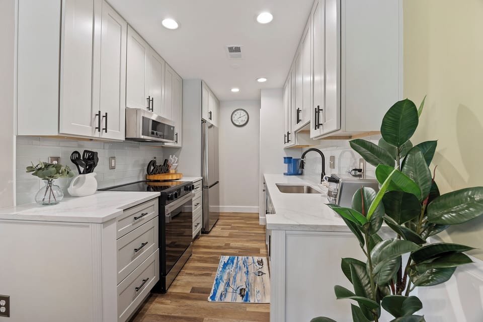 Fully equipped kitchen