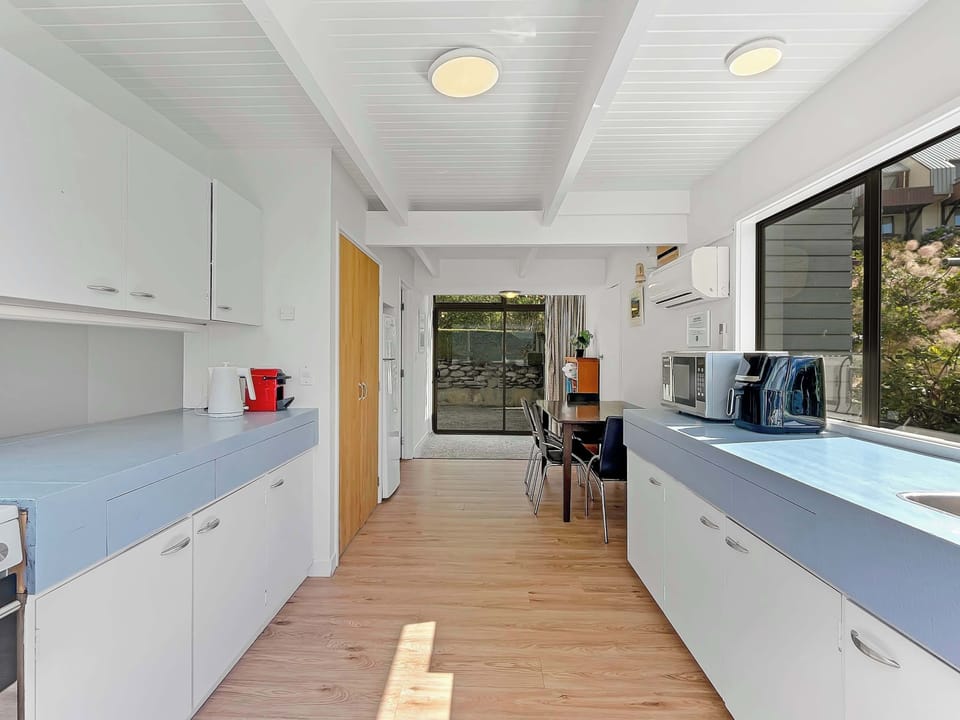Spacious kitchen with modern finishes
