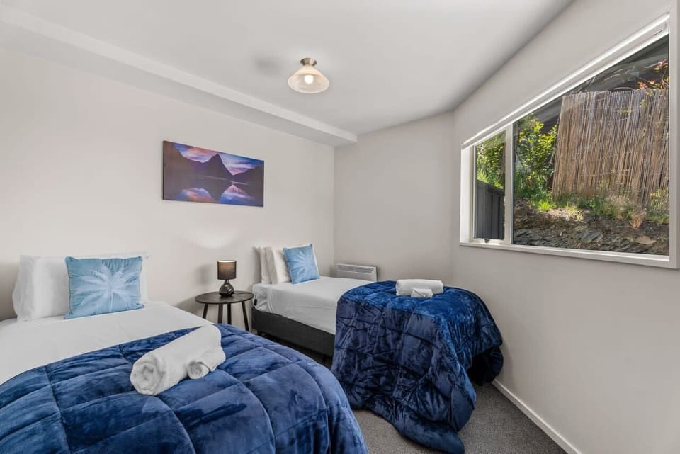 Bedroom 3 is located on the ground floor and features two single beds. These can be zipped together to form a super king bed. Please let us know at least 3 days before check-in if you would like this set up.
