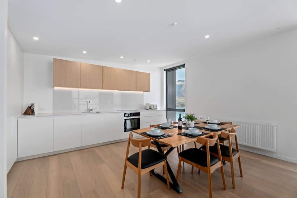 Spacious layout with kitchen and dining combined